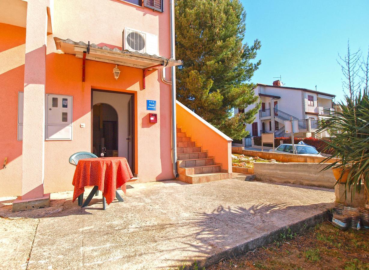 Apartments Sandra 1335 普拉 外观 照片
